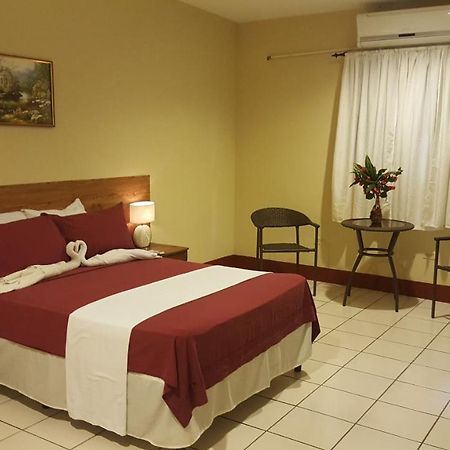 Hotel La Arboleda Managua Ngoại thất bức ảnh