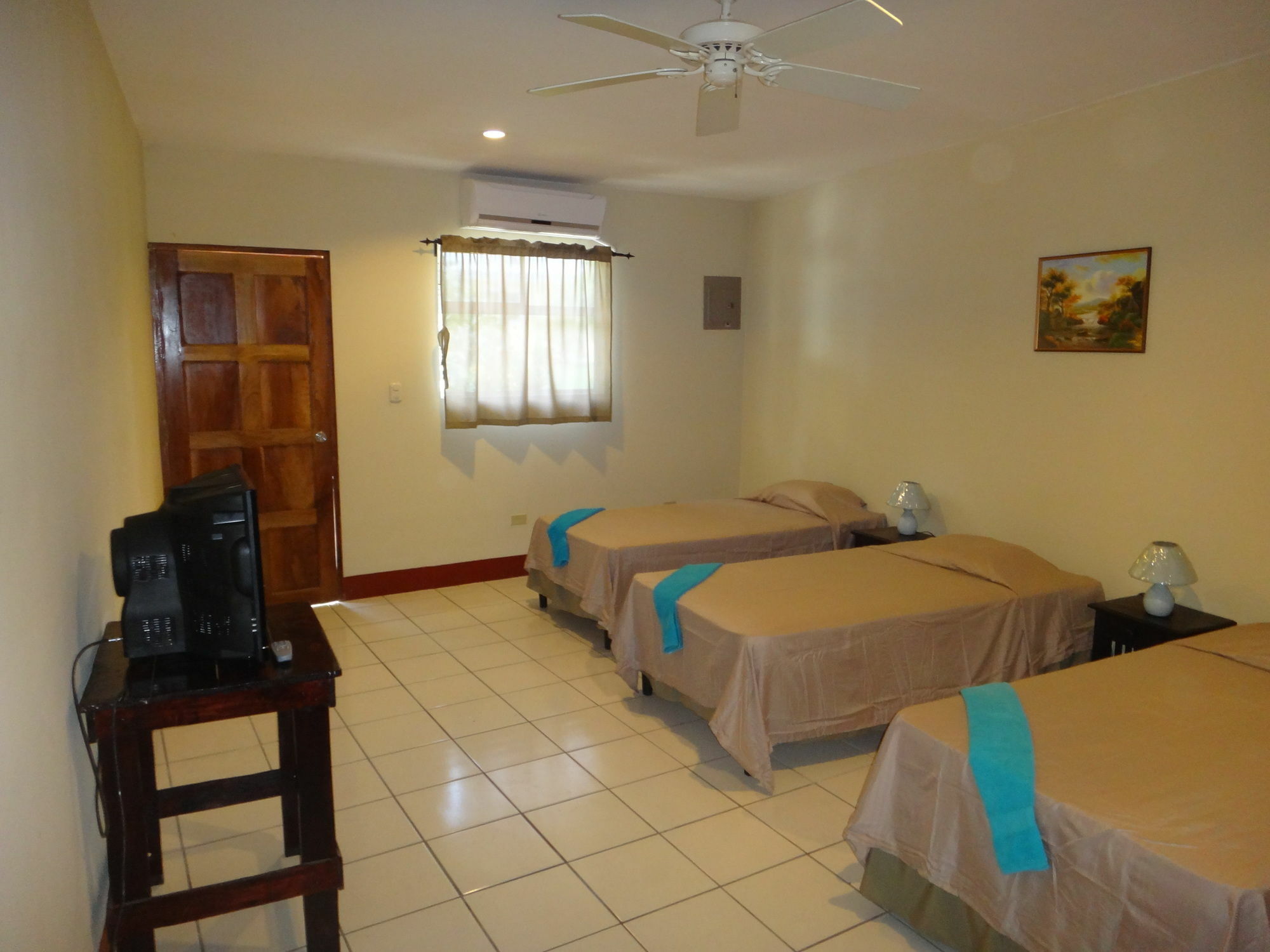Hotel La Arboleda Managua Ngoại thất bức ảnh